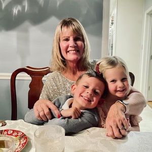 Meet your Posher, Karen